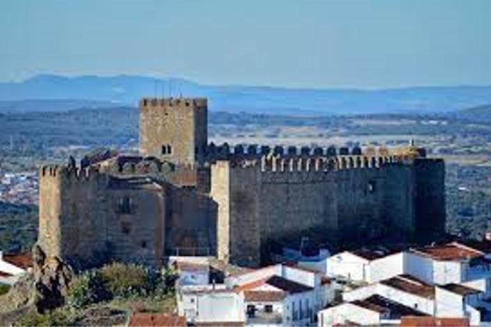 La Era De San Blas Holiday home Fuentes De Leon